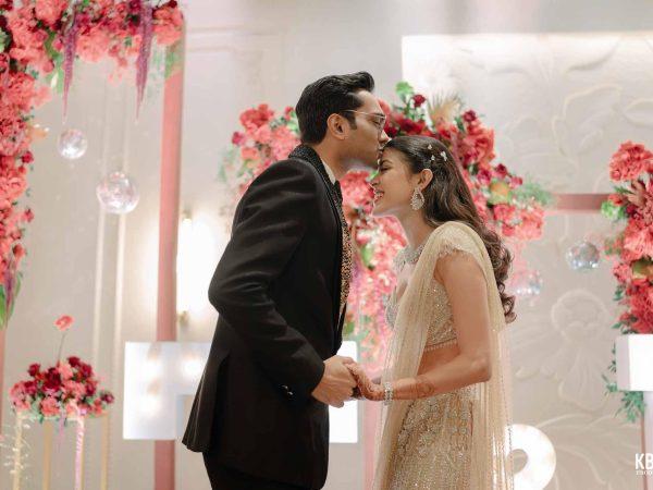 first kiss in mumbai wedding photoshoot by professional candid mumbai photographer first kiss in mumbai wedding photoshoot by professional candid mumbai photographer