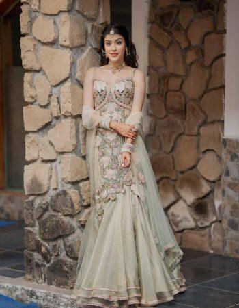 Romantic pre-wedding photoshoot in Indore at Lal Bagh Palace with cinematic lighting
